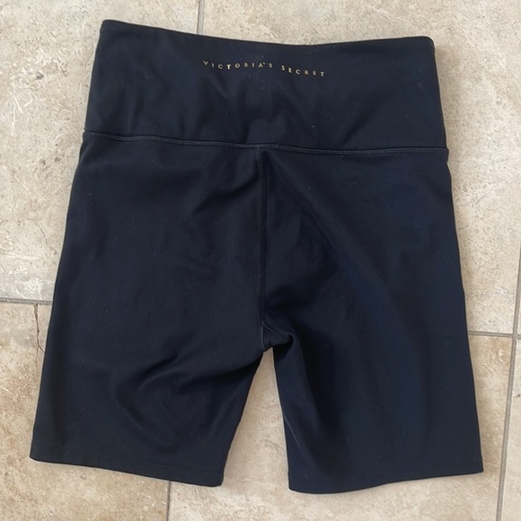 Victoria’s Secret spandex - Picture 3 of 3